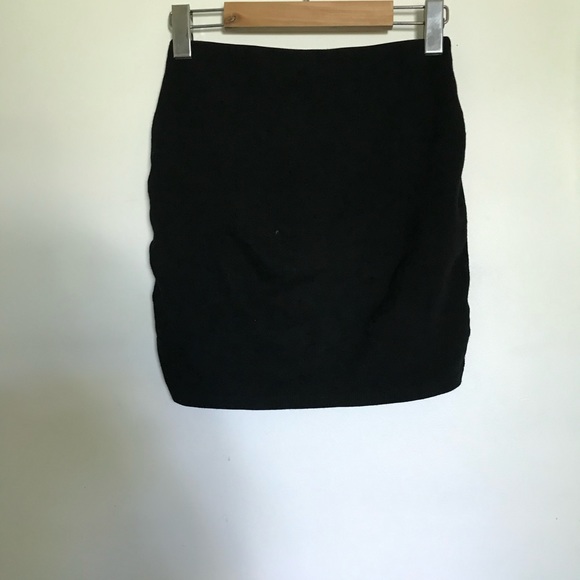 Black cross front mini pencil skirt - Picture 2 of 3